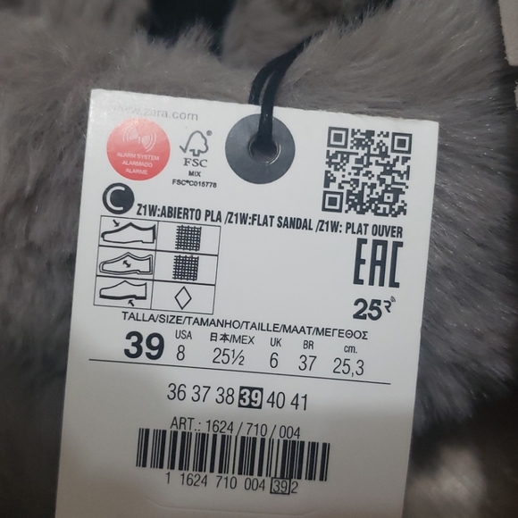 ZARA FAUX FUR LOW HEEL SANDALS Bloggers favorite - Picture 14 of 14